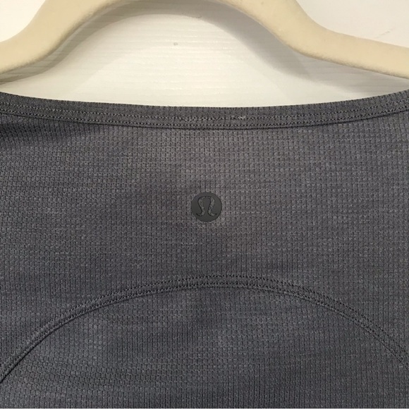 Lululemon Cropped Henley Long Sleeve Heathered Asphalt Gray Crop Top - Picture 3 of 10